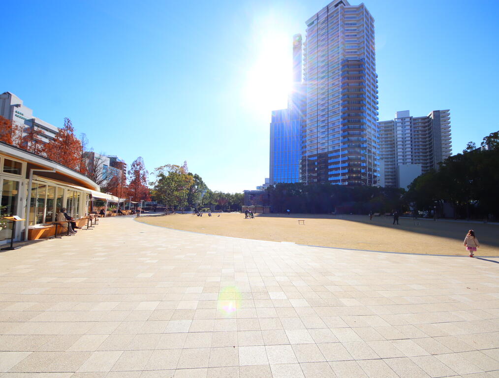 【ラヴ神戸三宮の公園】