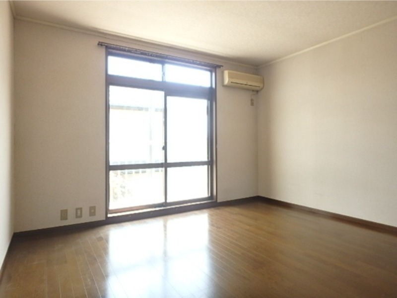 居室・リビング　図面と現状に相違がある場合には現状を優先