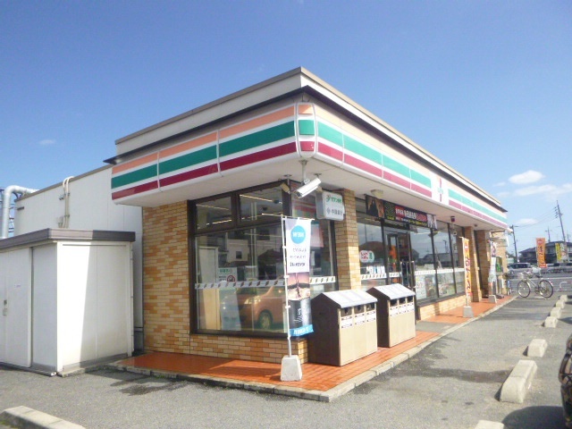 コンビニ　セブンイレブン倉敷水江店（コンビニ）まで586m