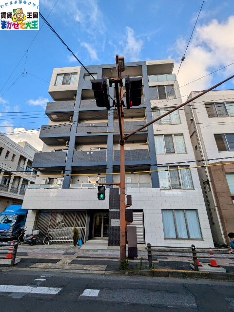 建物外観　外観写真（昼）