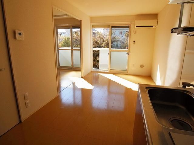 居室・リビング　☆広～い１ＬＤＫにもなります