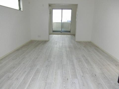 クリエオーレ太田Ⅰ　居室・リビング　ＬＤＫ・洋室