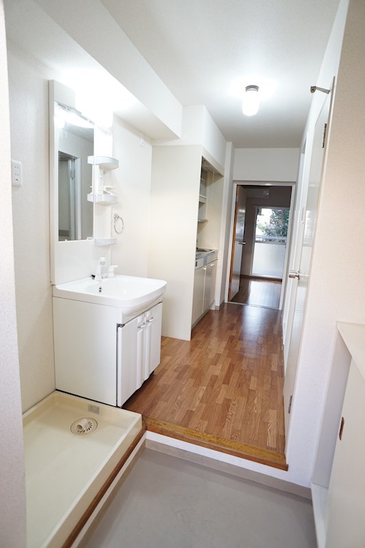 玄関　105イメージ