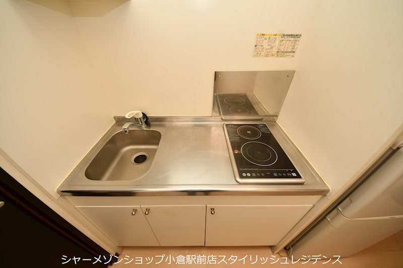 キッチン　写真と異なる場合は現況を優先します