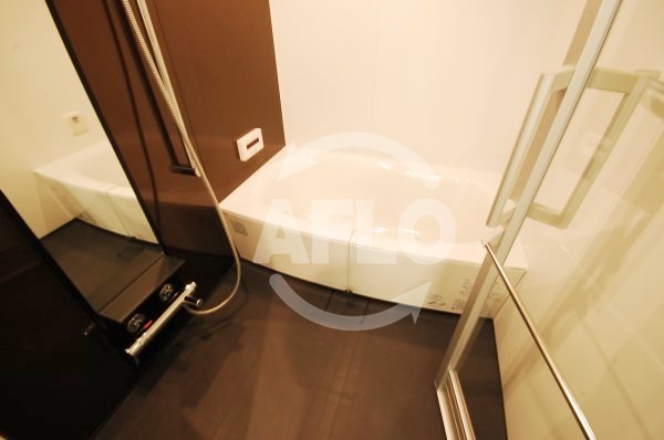 バス・シャワールーム　リバーサイドタワー中之島　大型バスルーム