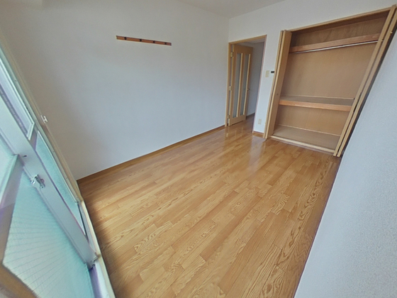 居室・リビング　※他の号室の写真です。