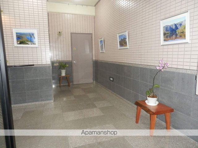 ロビー　ロビー