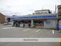 コンビニ　ローソン（コンビニ）まで1706m