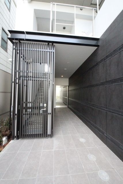 エントランス　☆お問い合わせはお早めに☆