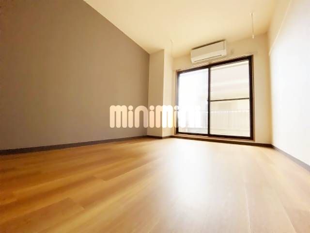 居室・リビング　別号室の参考写真