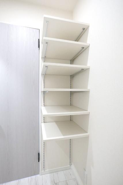 収納　シューズボックス