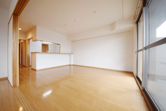 居室・リビング　★広々リビングですよ★