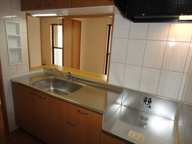 キッチン　キッチン（イメージ）