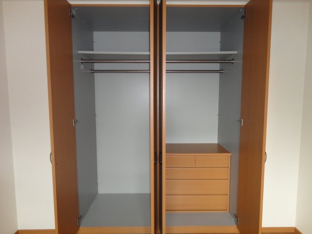 収納　収納（イメージ）