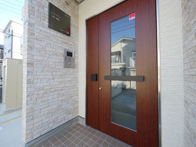 エントランス　★オートロック★