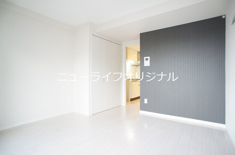 その他部屋・スペース　アクセントクロスが印象的なお部屋