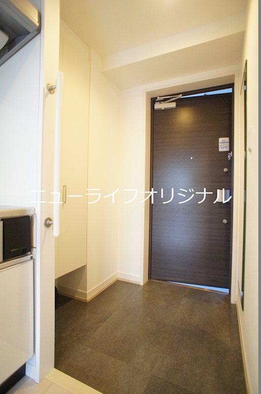 玄関　シューズボックスのある玄関