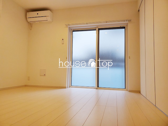 居室・リビング　明るいお部屋