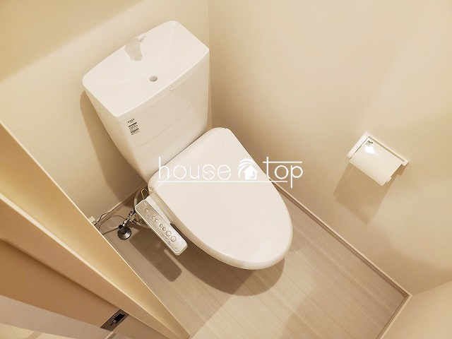 トイレ　ウォシュレット完備