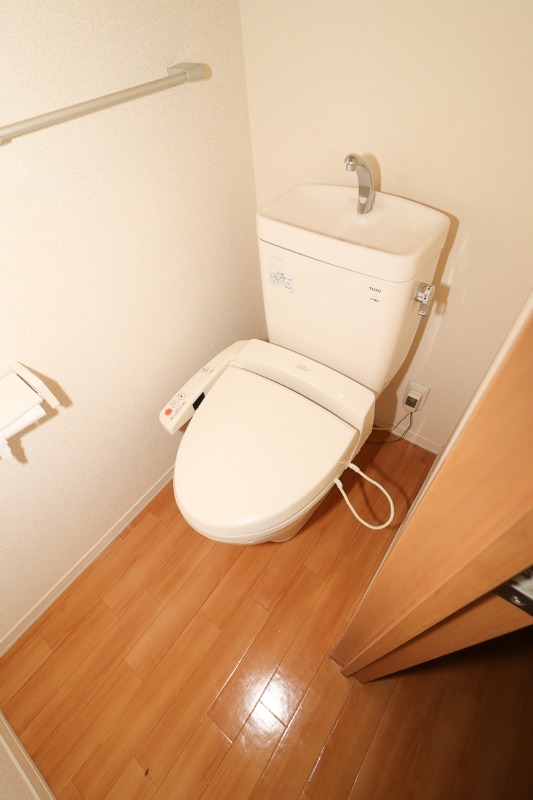 トイレ　図面と現状に相違がある場合には現状を優先