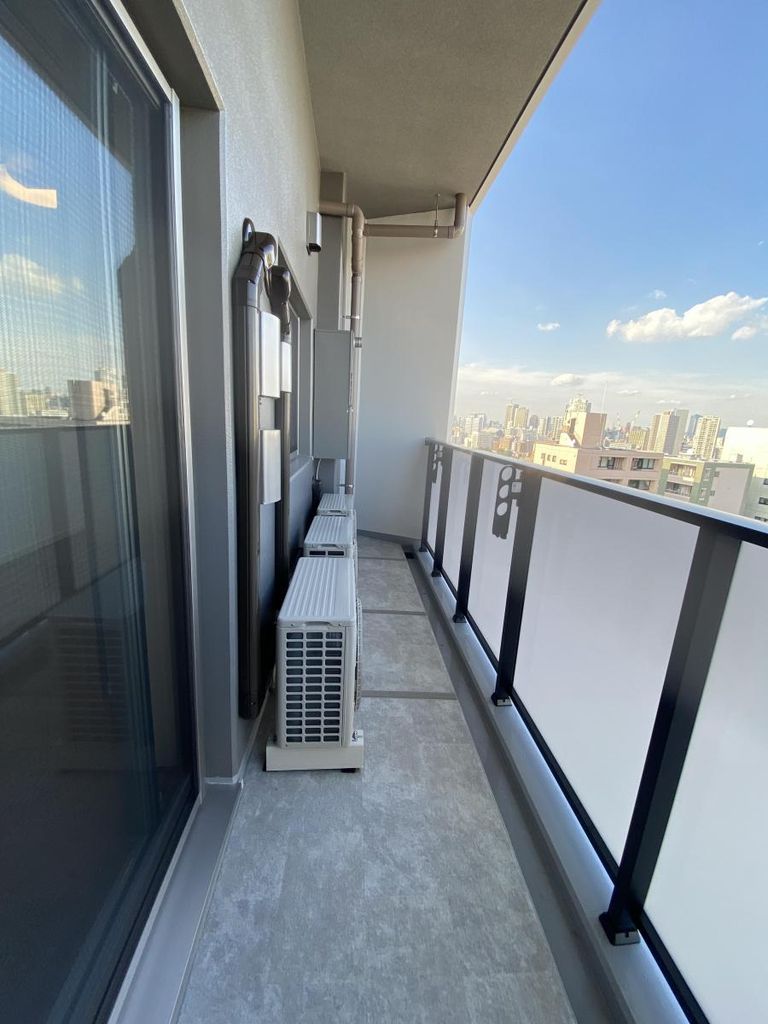 バルコニー　バルコニー