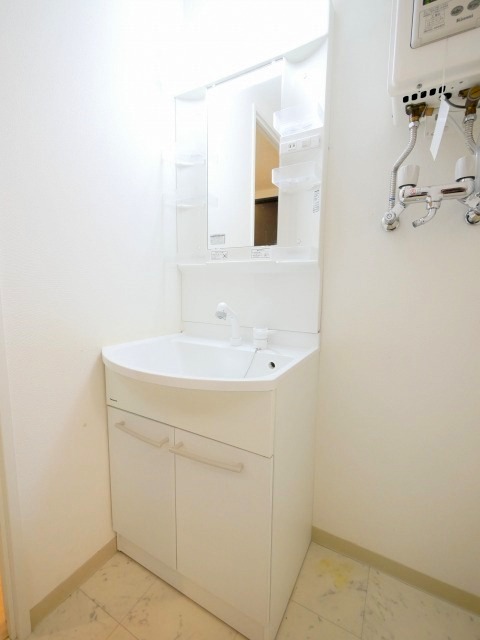 洗面設備　☆シャンドレ完備☆