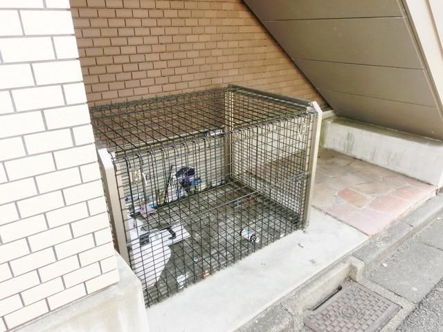 その他共有部分　★ゴミ置き場です★