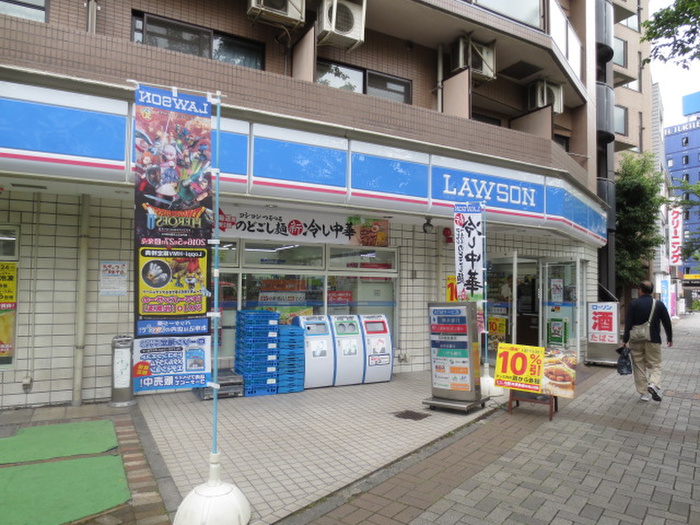 コンビニ　ローソン川崎西小川町店（コンビニ）まで207m
