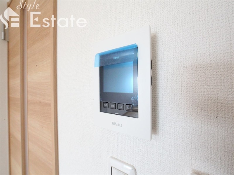 セキュリティ　モニター付きインターホン