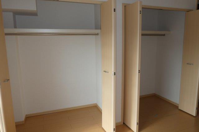 収納　LDKクローゼット