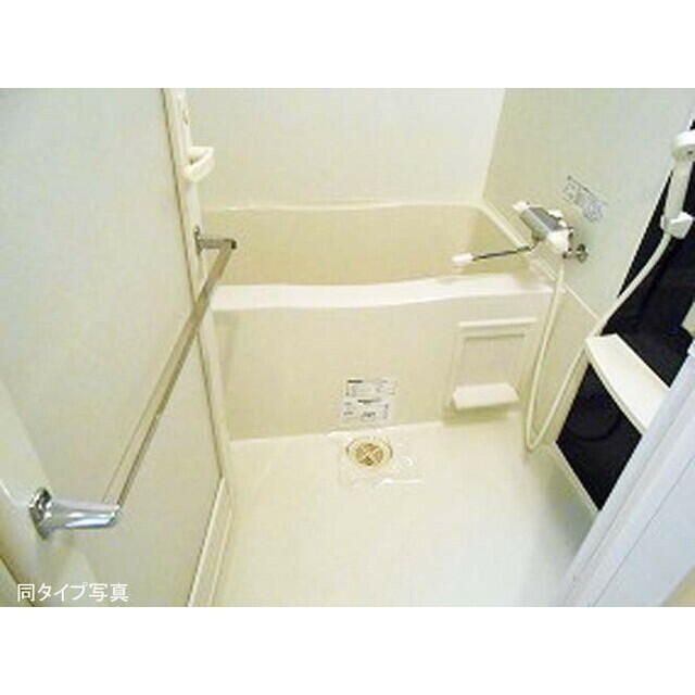 バス・シャワールーム　（別タイプ参考写真）コンフォリア町屋　荒川区荒川５