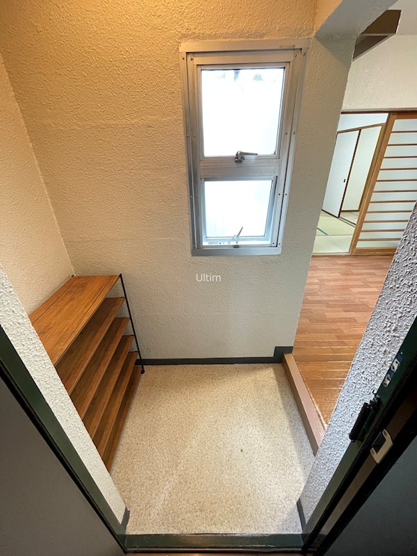 玄関　※別のお部屋のお写真です