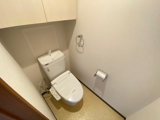 トイレ　同物件別部屋