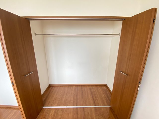 収納　同物件別部屋