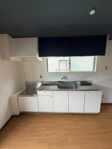 住吉宮町2丁目戸建てのキッチン写真