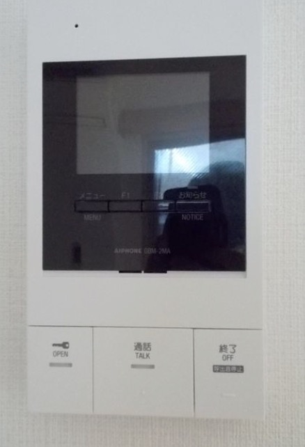 セキュリティ　モニター付きインターホンです。