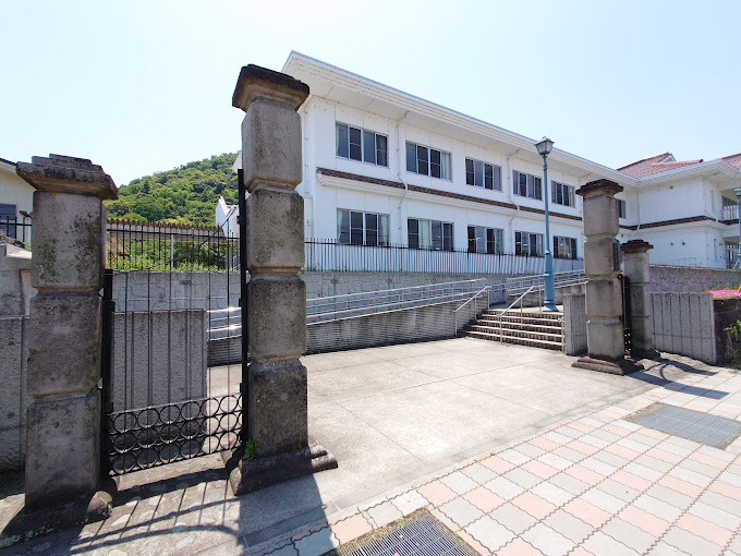 小学校　倉吉市立打吹小学校（小学校）まで441m