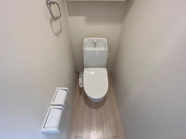 トイレ　シャワー付トイレ