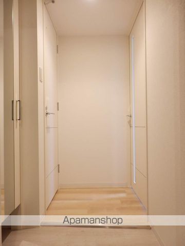 札幌市電 行啓通駅 徒歩3分 5階建 築10年の玄関写真