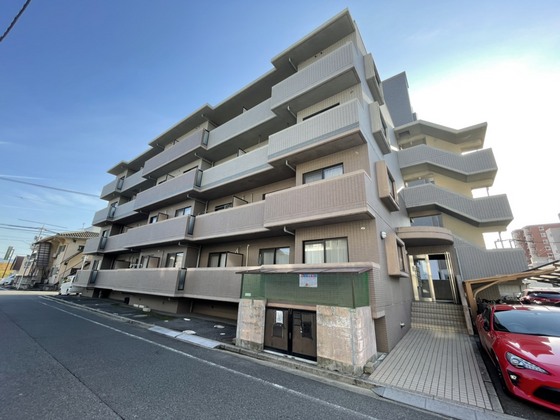 広島市西区己斐本町のマンションの建物外観