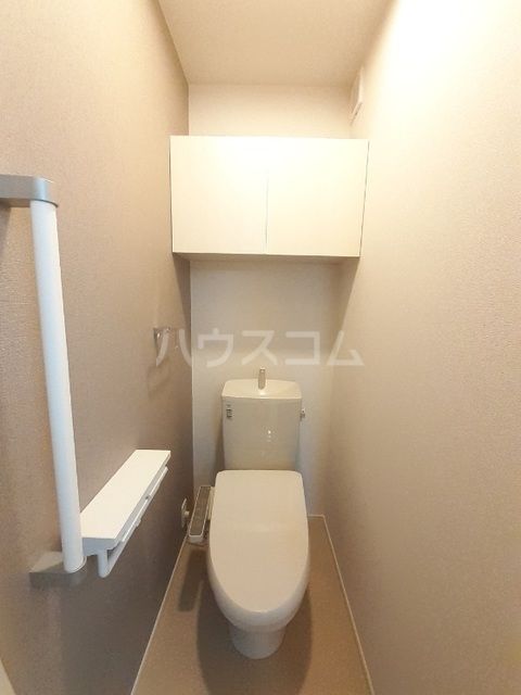 【綾歌郡宇多津町のアパートのトイレ】