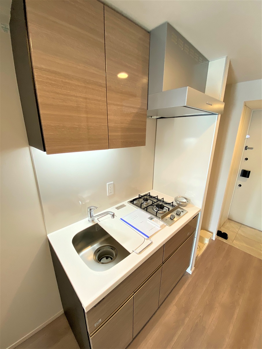 キッチン　同タイプ13Fの室内写真（参考写真）になります。