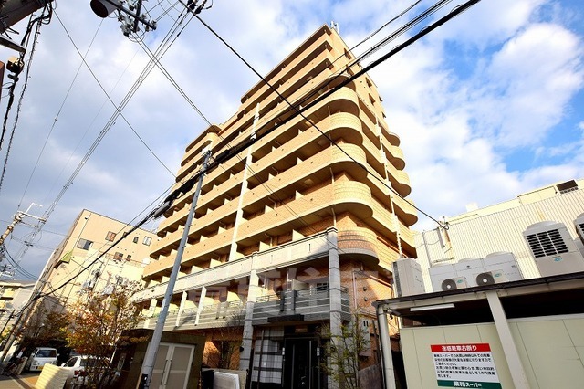シェモア藤井寺駅前の建物外観