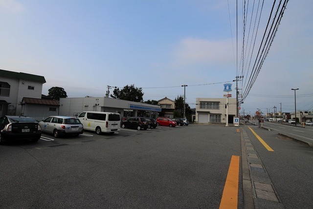 コンビニ　ローソン水墨美術館前店（コンビニ）まで850m