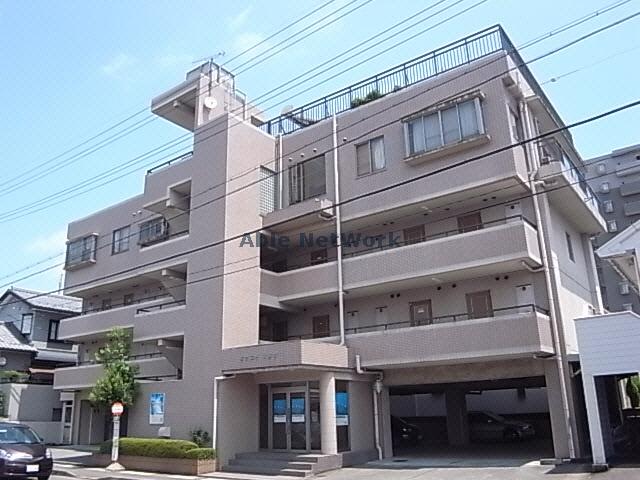 岐阜市平和通のマンションの建物外観