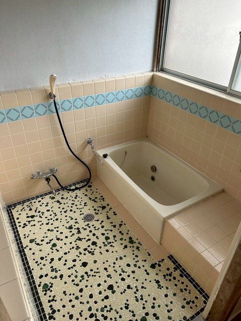 バス・シャワールーム