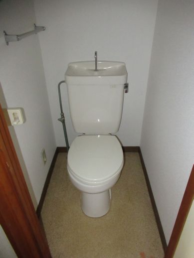 ルイヴィルハウスのトイレ写真