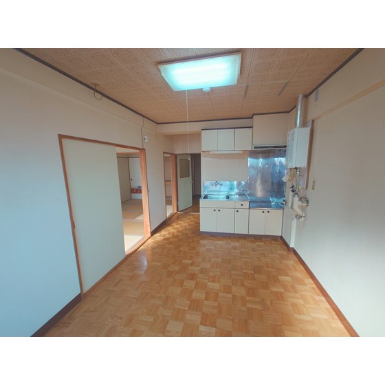 居室・リビング　リビング