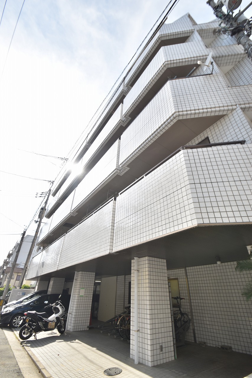 広島市中区昭和町のマンションの建物外観