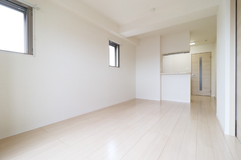 居室・リビング　図面と現状に相違がある場合には現状を優先